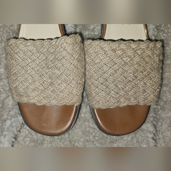 Salvatore Ferragamo Sandals Canvas Open Toe Flats Slingbacks sz 9 2A Narrow AA - Picture 3 of 11